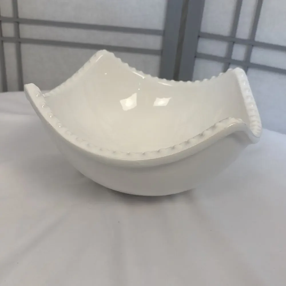 CERIART Made In Portugal Large White 4 Corner Square 10” Serving Bowl - READ